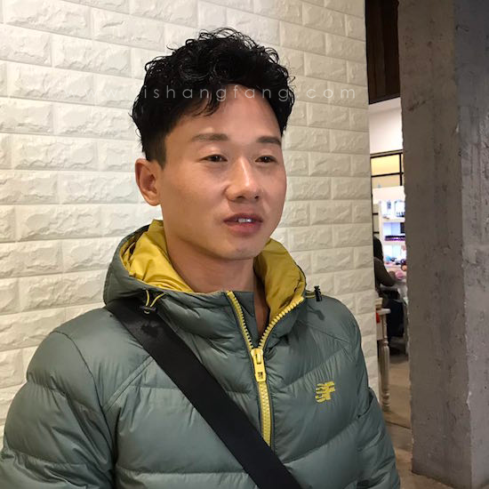 為什么約翰·特拉沃爾塔John Travolta選擇使用隱形增發(fā)而不采取其他生發(fā)方式5